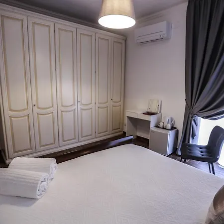 Couette-café Borghese 4*
