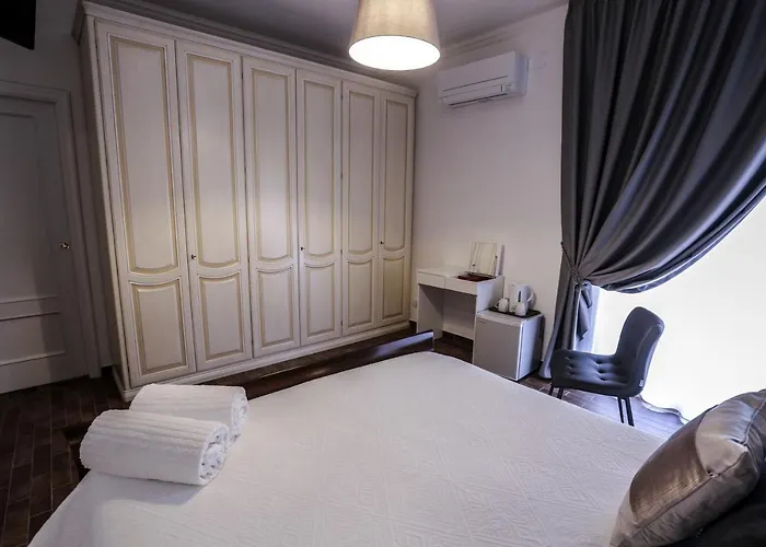 Oda ve Kahvaltı Borghese 4*