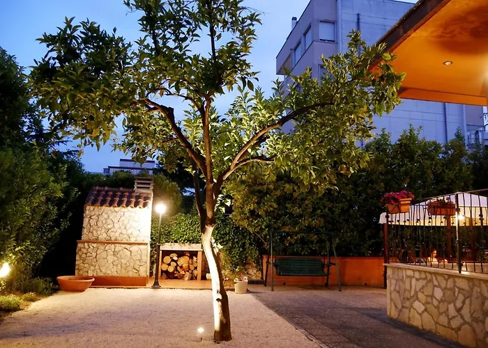 Oda ve Kahvaltı Borghese Foggia